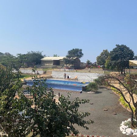 The Canvas Resort In Lonavla ภายนอก รูปภาพ